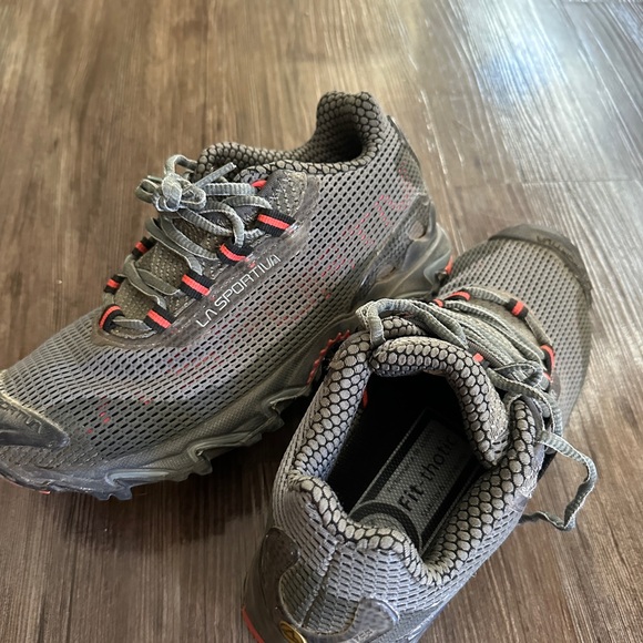 La Sportiva Gray and Red Athletic Shoes Wildcat Trail Running Shoe-Women’s - Picture 1 of 7